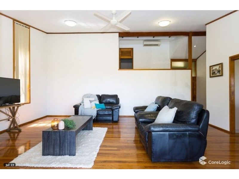 15 Kinnon Street, Glenella QLD 4740
