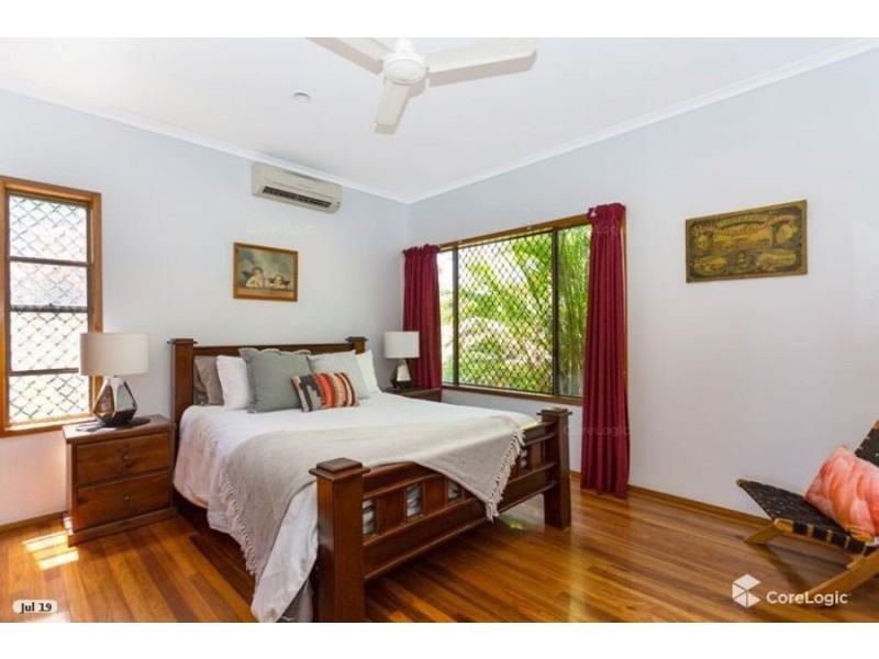 15 Kinnon Street, Glenella QLD 4740