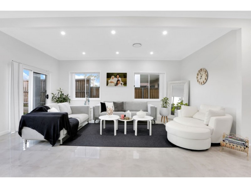 58 Sunningdale Drive, Colebee NSW 2761