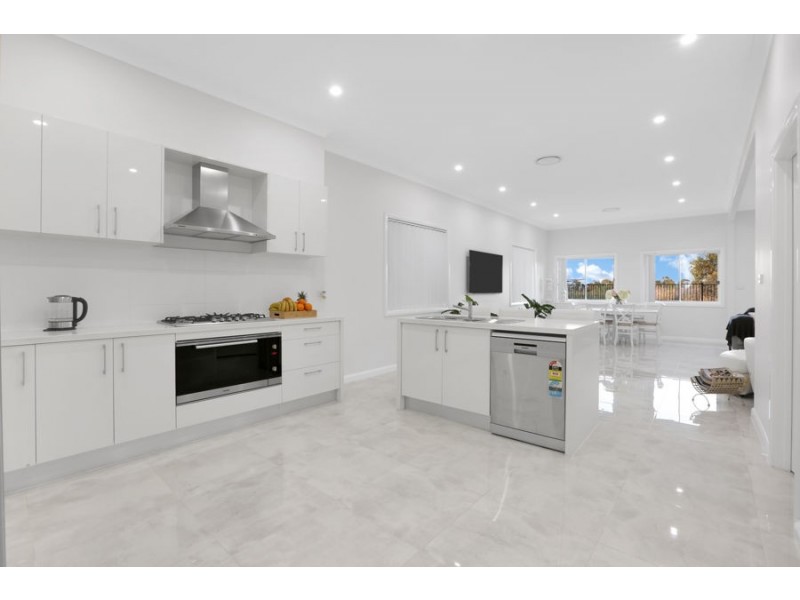 58 Sunningdale Drive, Colebee NSW 2761