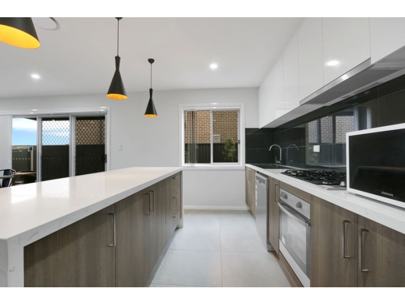 82 Westbrook Circuit, Marsden Park NSW 2765