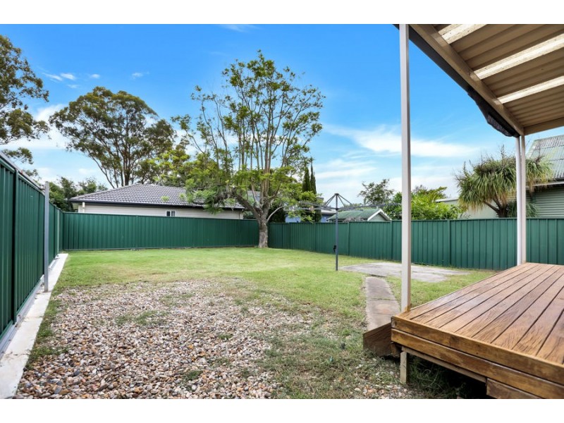 115 & 115a Victoria Street, Cambridge Park NSW 2747