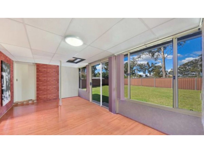 40 Deborah Crescent, Cambridge Park NSW 2747