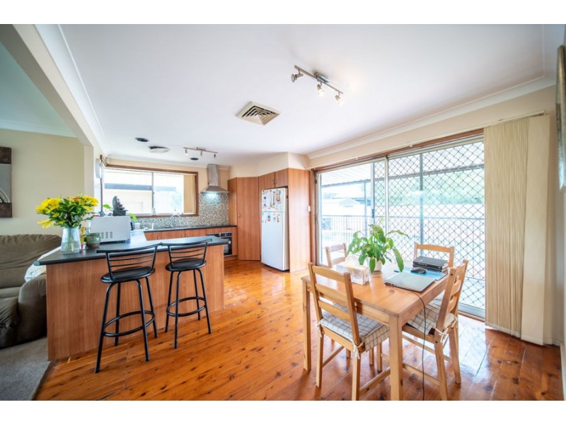 38 Gibson Ave, Werrington County NSW 2747