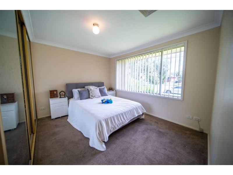 38 Gibson Ave, Werrington County NSW 2747