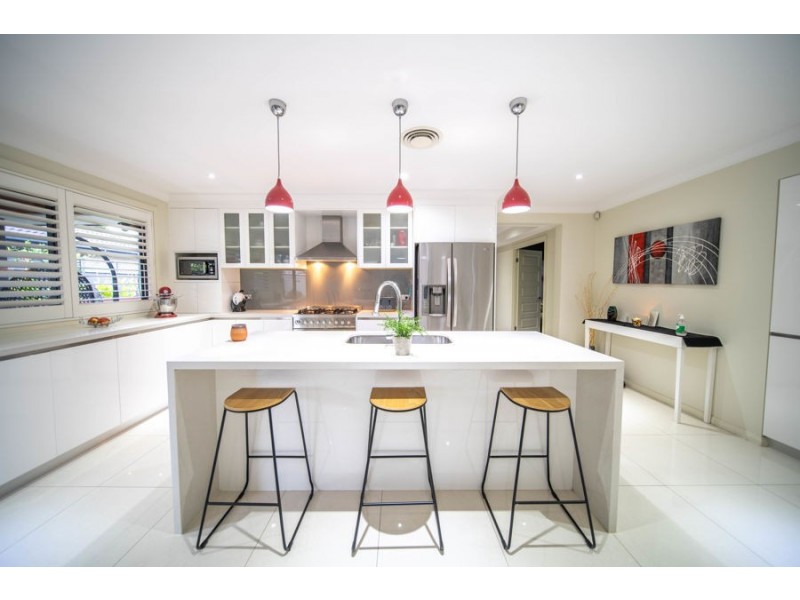 17 Drummond Avenue, Ropes Crossing NSW 2760