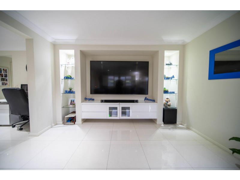 17 Drummond Avenue, Ropes Crossing NSW 2760