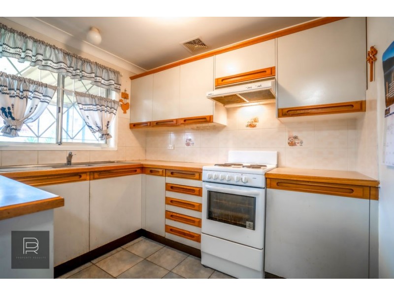 2/4 Cumbrae Close, Erskine Park NSW 2759