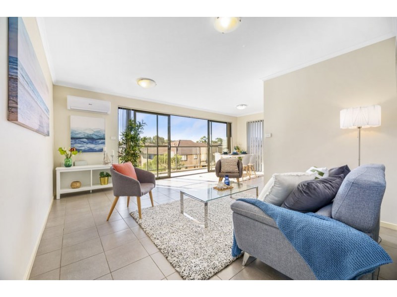 304/1 Griffiths Street, Blacktown NSW 2148