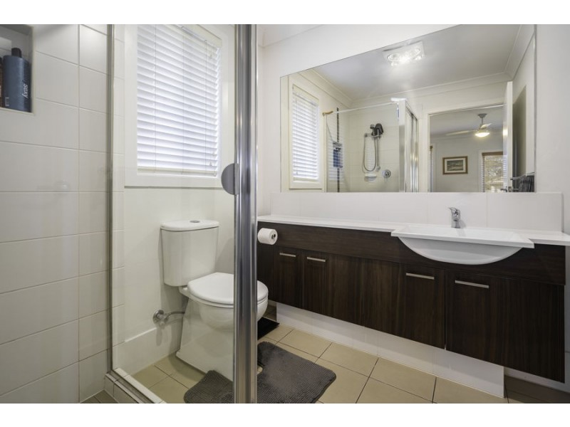 34 Holland Avenue, Ropes Crossing NSW 2760