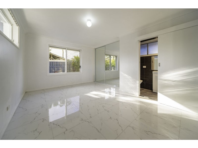 11 Hartog Avenue, Willmot NSW 2770