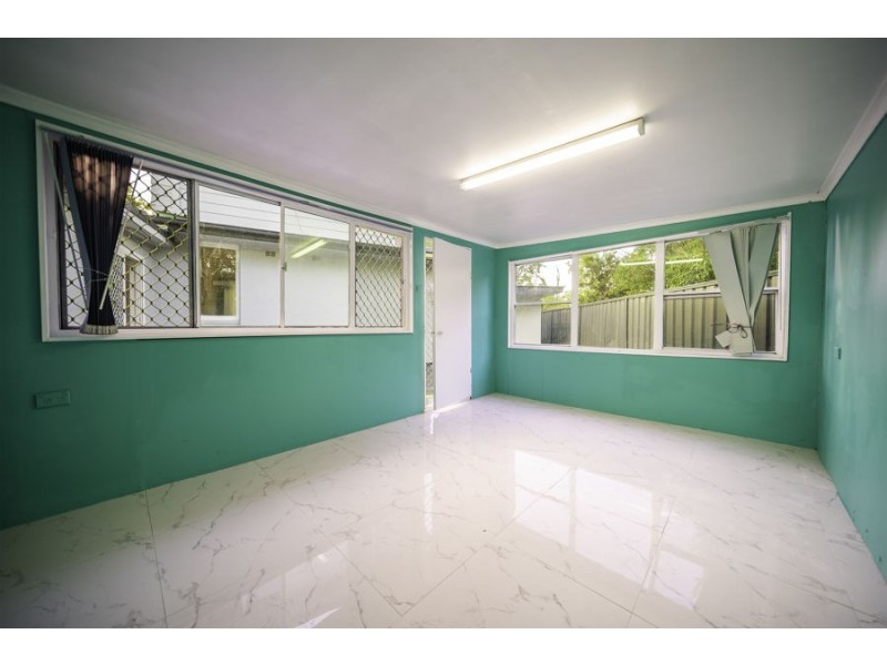 11 Hartog Avenue, Willmot NSW 2770