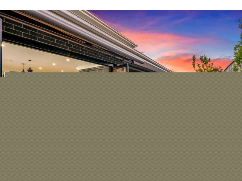 37 Burringoa Crescent, Colebee NSW 2761