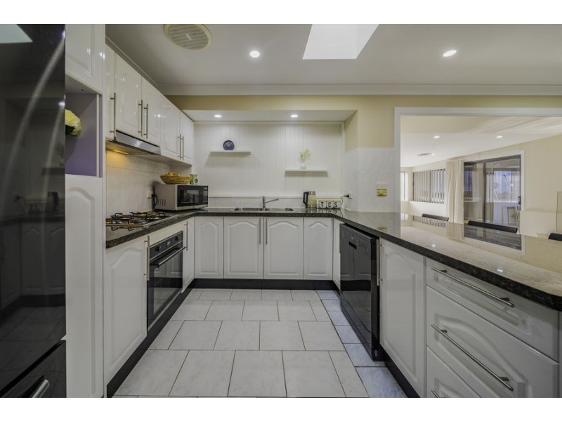 9 Shearer Street, St Clair NSW 2759