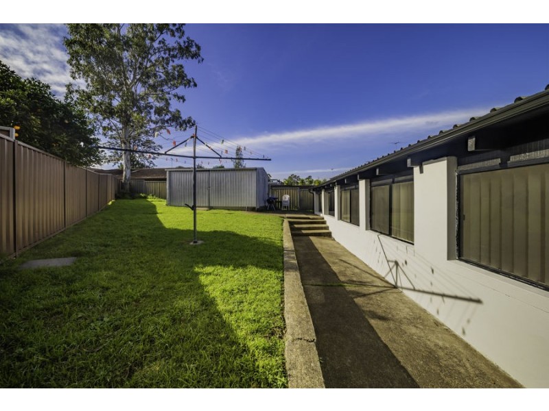 9 Shearer Street, St Clair NSW 2759