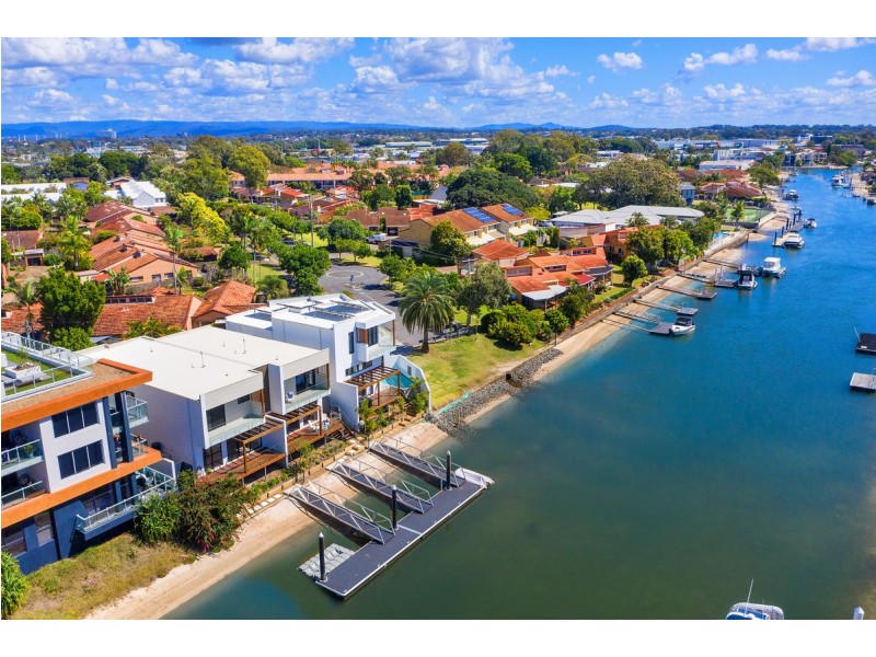 40A Elliott Street, Isle Of Capri QLD 4217