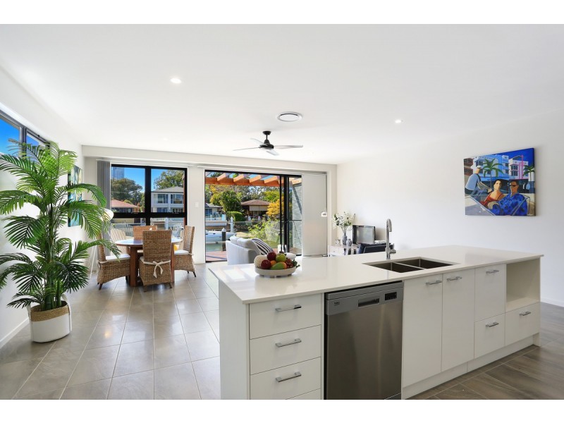 40A Elliott Street, Surfers Paradise QLD 4217