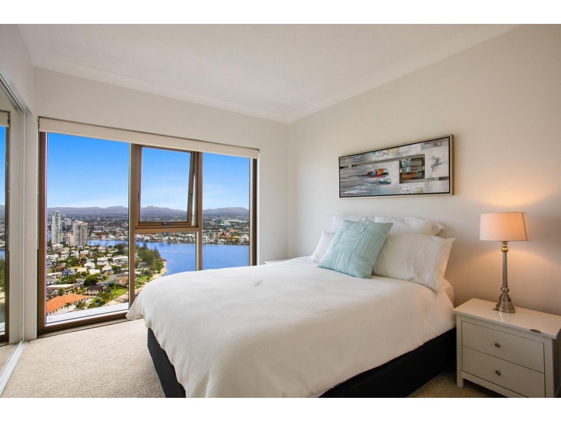 163/8 Admiralty Drive, Surfers Paradise QLD 4217