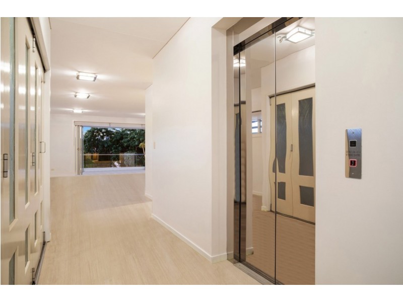 1/21 Hibiscus Haven, Burleigh Heads QLD 4220