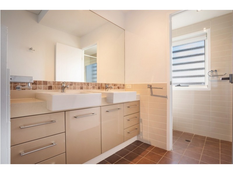 1/21 Hibiscus Haven, Burleigh Heads QLD 4220