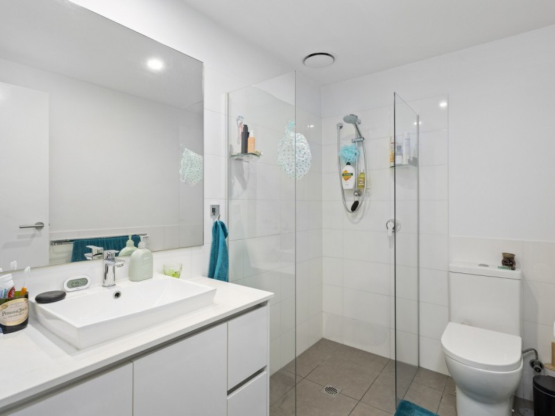 4105/1-7 Waterford Court, Bundall QLD 4217