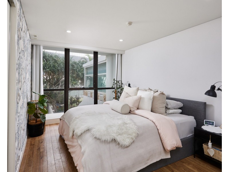 2H/3277 Surfers Paradise Boulevard, Surfers Paradise QLD 4217