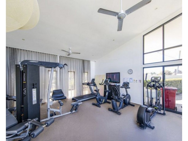 35/2 Inland Drive, Tugun QLD 4224