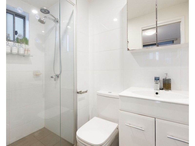 15/22-24 Lather Street, Southport QLD 4215