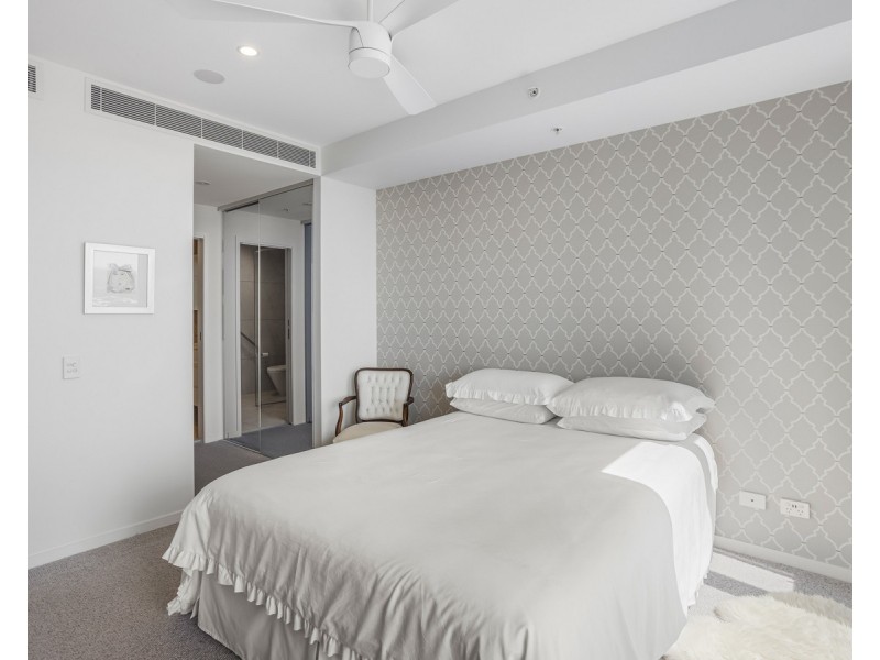 4085/21 Ross Street, Benowa QLD 4217