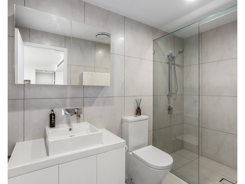 4085/21 Ross Street, Benowa QLD 4217