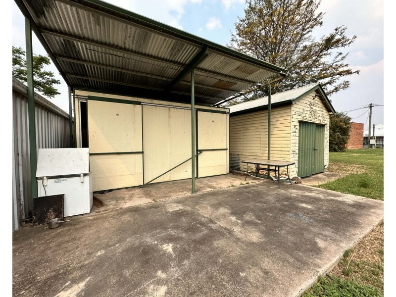 60 Albert Street, Inglewood QLD 4387