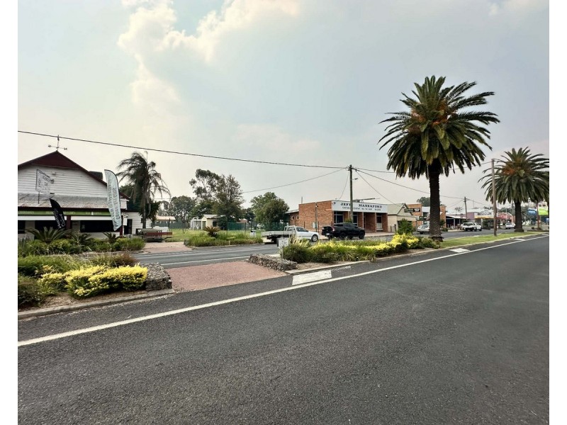 60 Albert Street, Inglewood QLD 4387