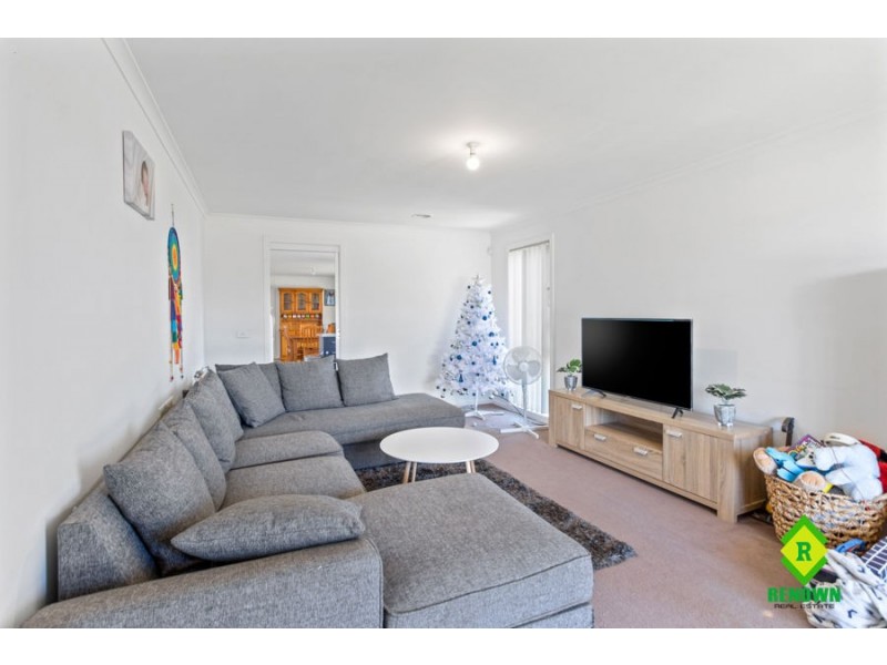 45 McBurnie Drive, Kurunjang VIC 3337