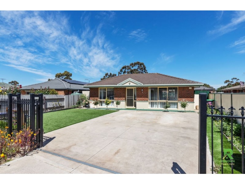 16 Silber Court, Melton West VIC 3337