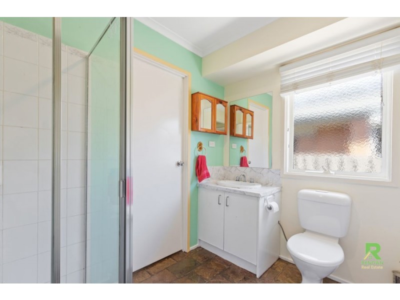 16 Silber Court, Melton West VIC 3337