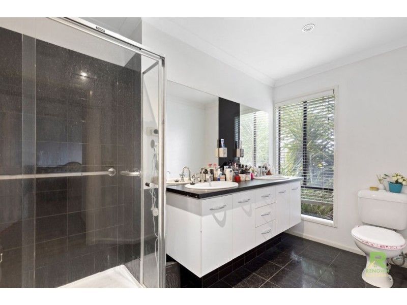 47 Ranfurlie Circuit, Melton West VIC 3337