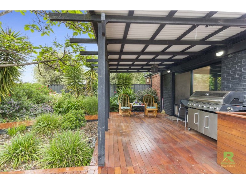 47 Ranfurlie Circuit, Melton West VIC 3337