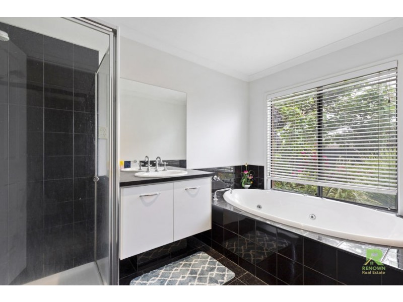 47 Ranfurlie Circuit, Melton West VIC 3337