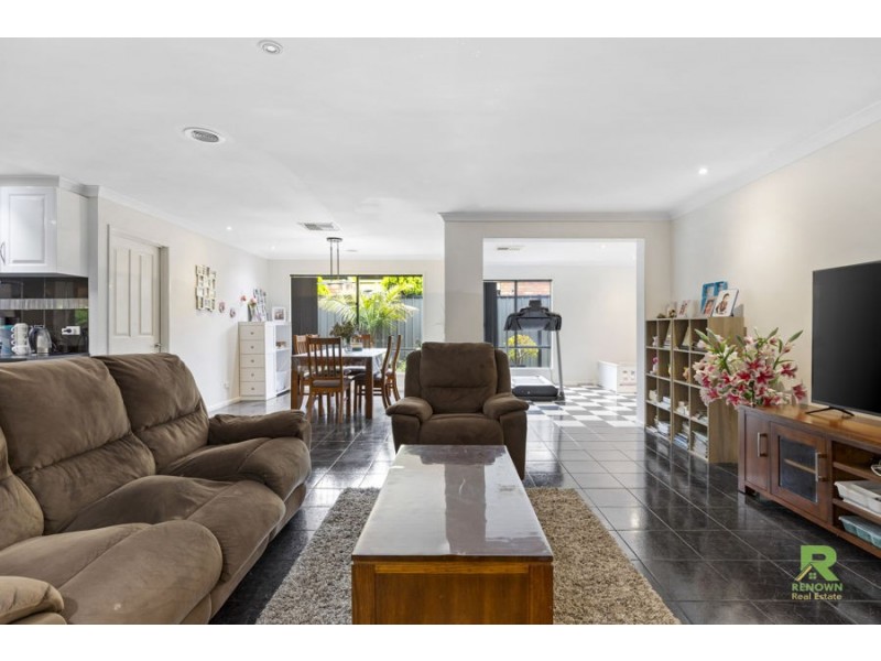 47 Ranfurlie Circuit, Melton West VIC 3337