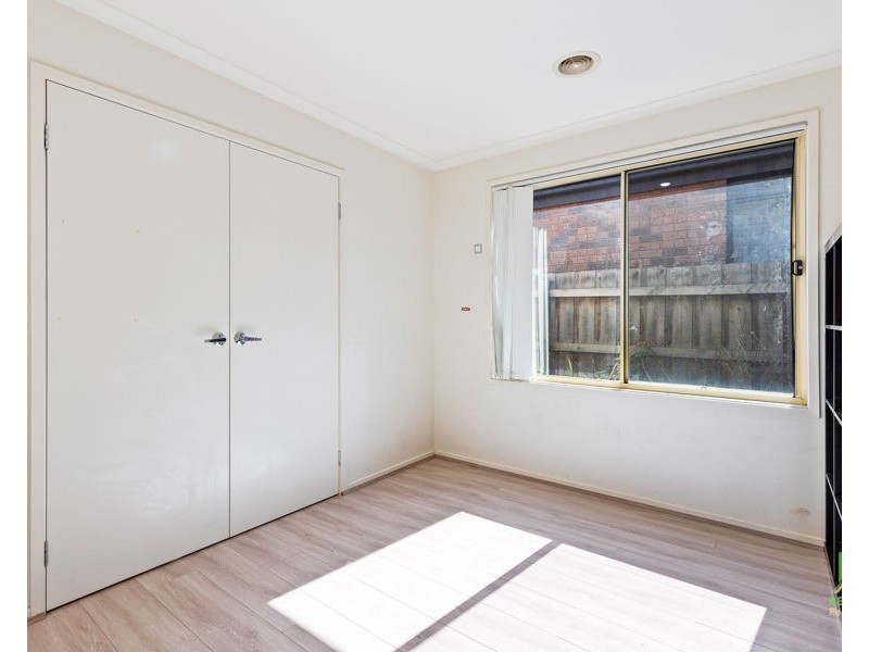 39 Tandara Circuit, Melton West VIC 3337