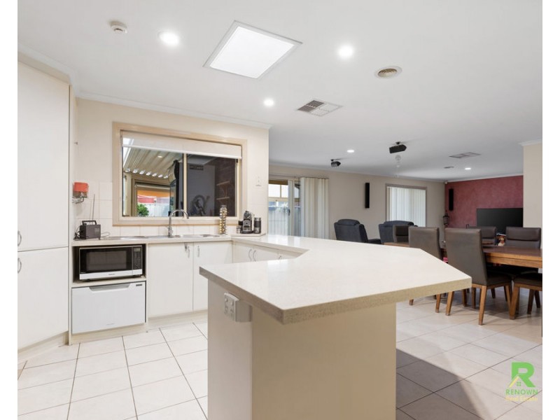 7 WINDMILL RISE, Hillside VIC 3037