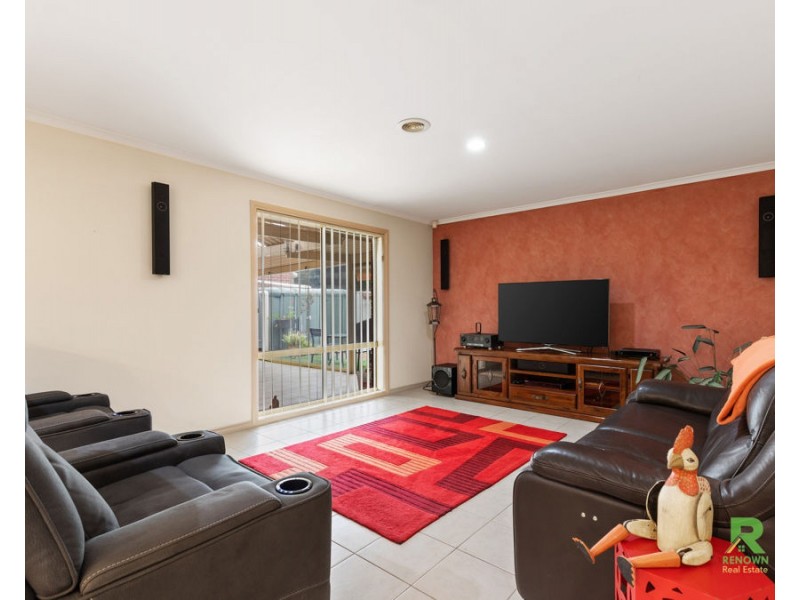 7 WINDMILL RISE, Hillside VIC 3037