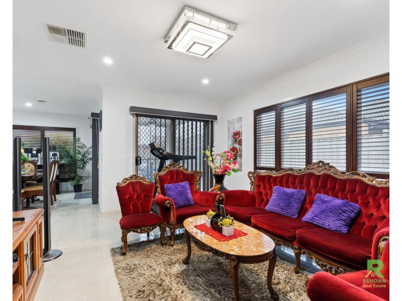 2 Hakea Place, Brookfield VIC 3338