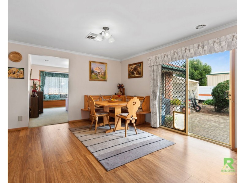 58 Lagarna Drive, Kurunjang VIC 3337