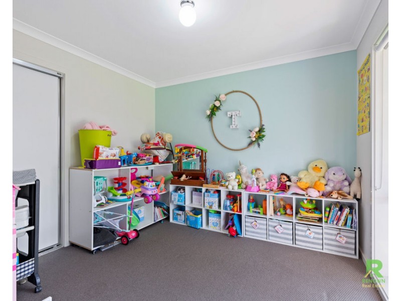 30 Nantha Way, Brookfield VIC 3338