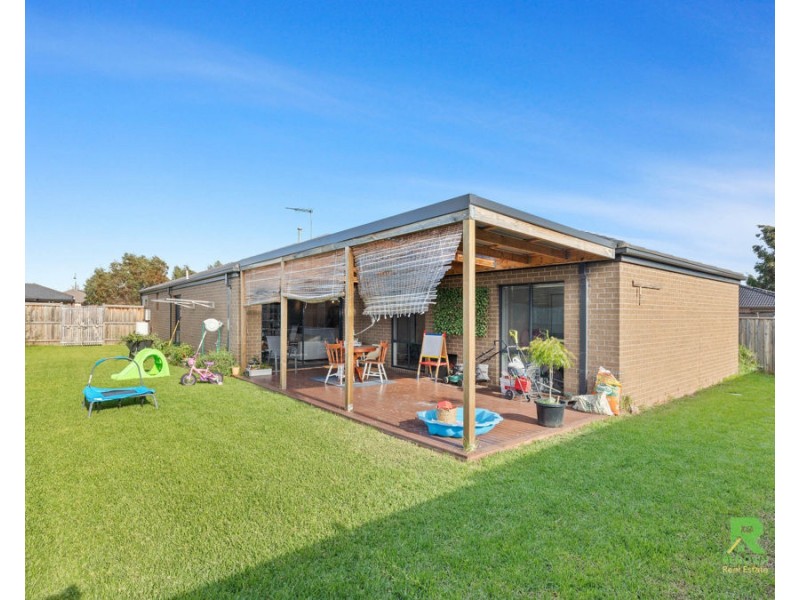 30 Nantha Way, Brookfield VIC 3338