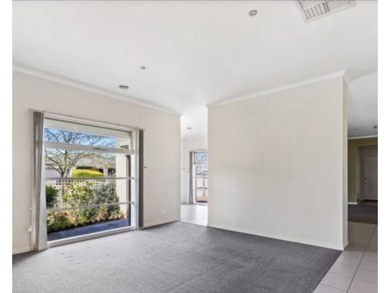 13 Glencroft Terrace,, Melton West VIC 3337