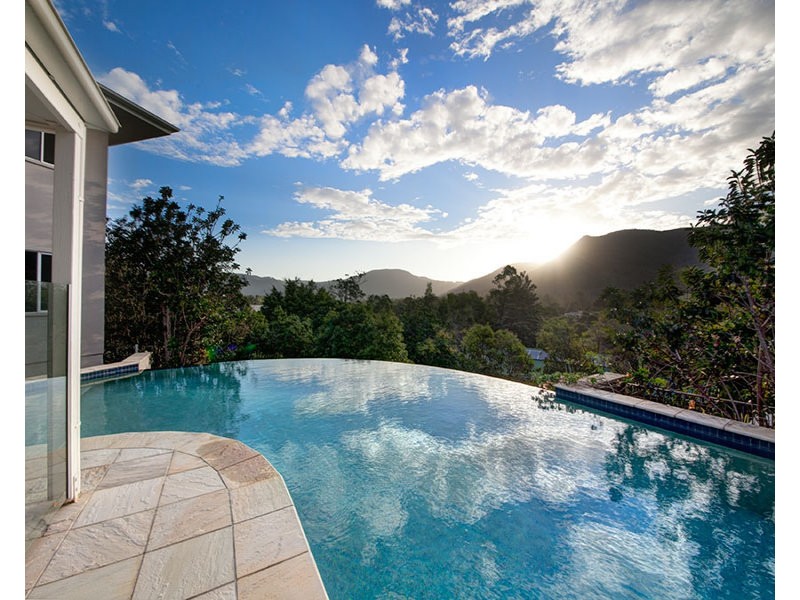 15 Harwood Court, Samford Valley QLD 4520