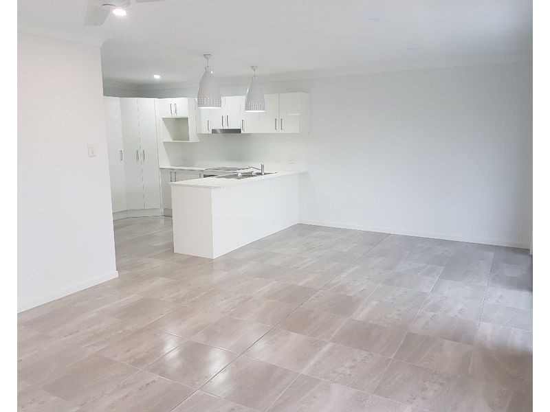 Unit 2/3 Empire Street, Lawnton QLD 4501