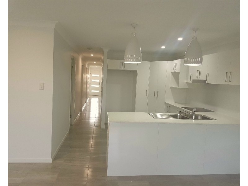 Unit 2/3 Empire Street, Lawnton QLD 4501